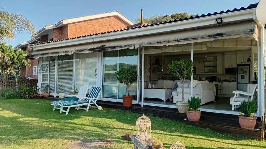 To Let 1 Bedroom Property for Rent in Bonza Bay Eastern Cape